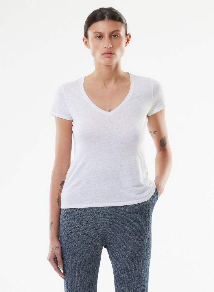 Lisa Linen / Elastane V-Neck T-shirt
