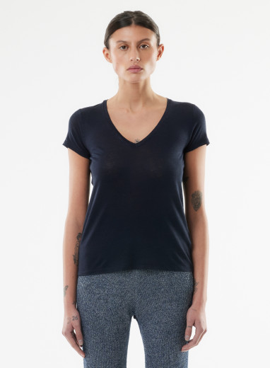 Lisa Linen / Elastane V-Neck T-shirt