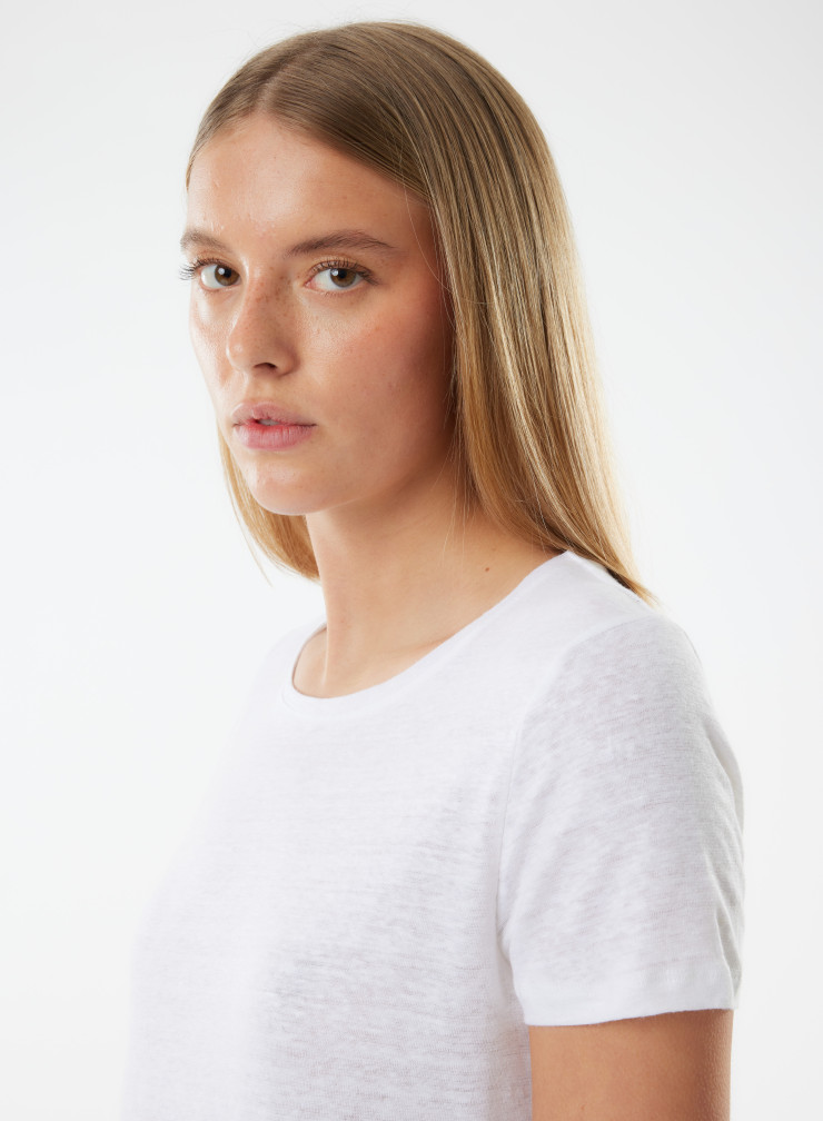Linda Linen / Elastane round neck T-shirt