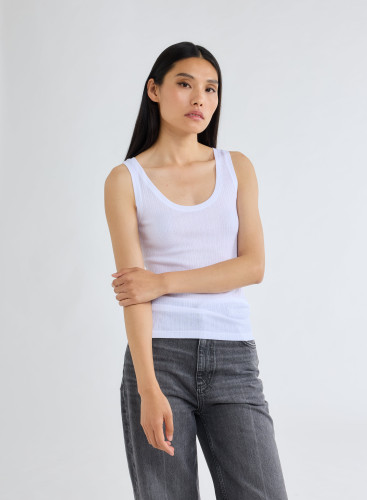 Sleeveless U-neck Tank Top in Organic Cotton / Modal / Elastane