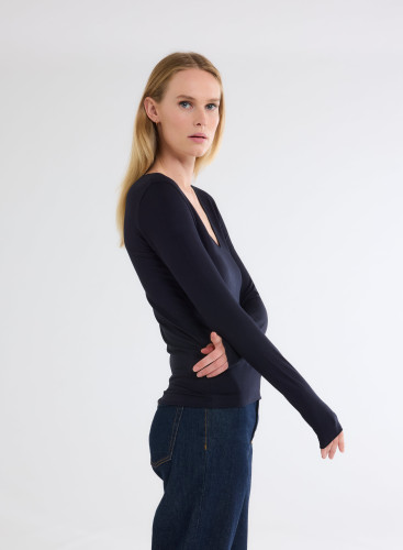 Long Sleeves V-neck T-shirt in Viscose / Elastane