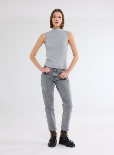 Sleeveless Sweater High-neck in Merino Wool