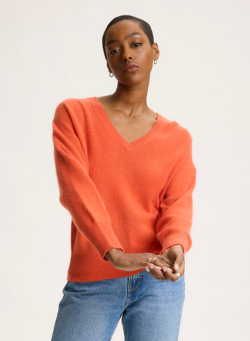 Pull orange Col V Manches Longues - MAJESTIC FILATURES