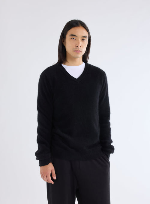 Black V-neck Long sleeves jumper in Raccoon - MAJESTIC FILATURES