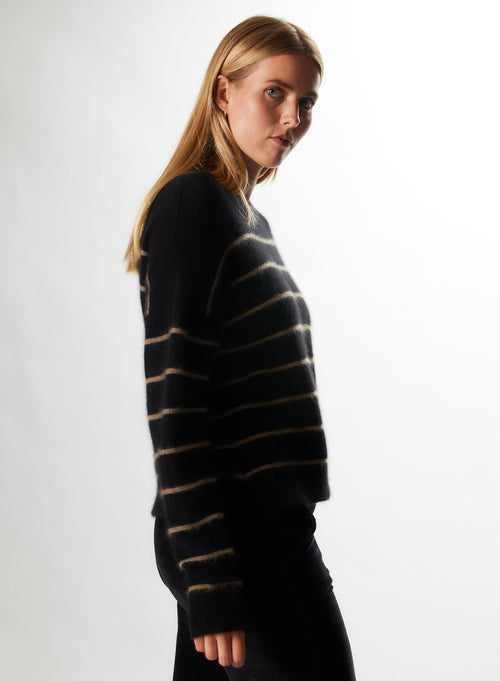 "Raccoon Long Sleeve Round Neck Pull" - MAJESTIC FILATURES