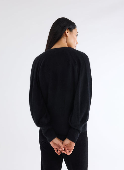 Pull Noir Col V Manches Raglan longues - MAJESTIC FILATURES