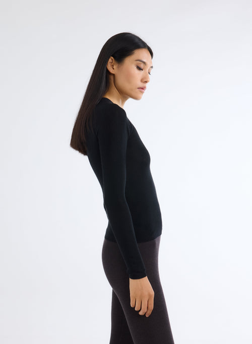 Black Round Neck Long Sleeve Sweater - MAJESTIC FILATURES