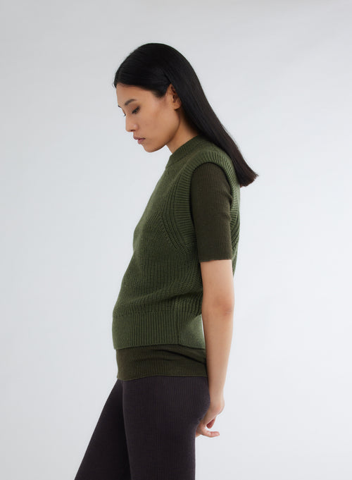 Pull Vert Col Rond Sans Manches - MAJESTIC FILATURES