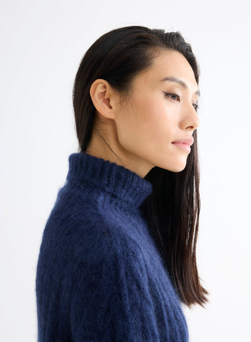 Navy Turtleneck Long Sleeve Sweater - MAJESTIC FILATURES