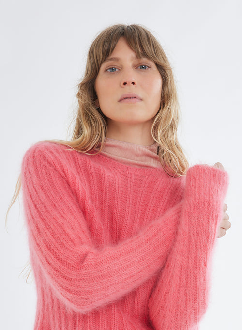 Pull rose col roulé manches longues - MAJESTIC FILATURES