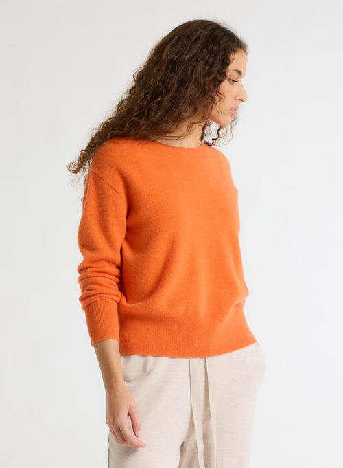 Orangefarbener Pullover mit Rundhalsausschnitt und langen Ärmeln - MAJESTIC FILATURES