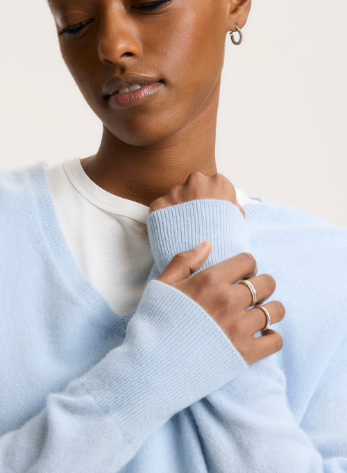 Blue Crew Neck Elbow Sleeve Sweater - MAJESTIC FILATURES