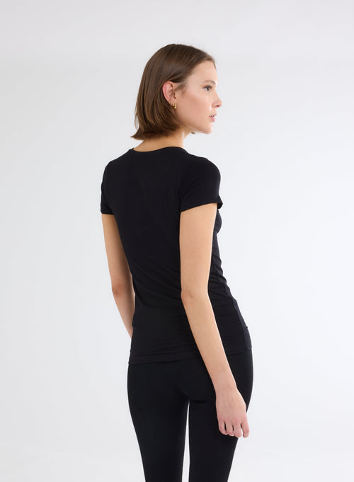 "Viscose / Elastane Short Sleeve Round Neck T-Shirt" - MAJESTIC FILATURES