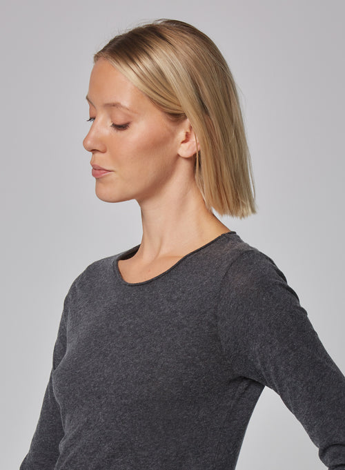 "Carly Cotton / Cashmere long sleeve round neck T-shirt" - MAJESTIC FILATURES