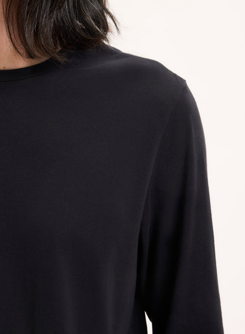 Black Henry Round Neck Long Sleeve T-shirt in Organic Cotton and Elastane - MAJESTIC FILATURES