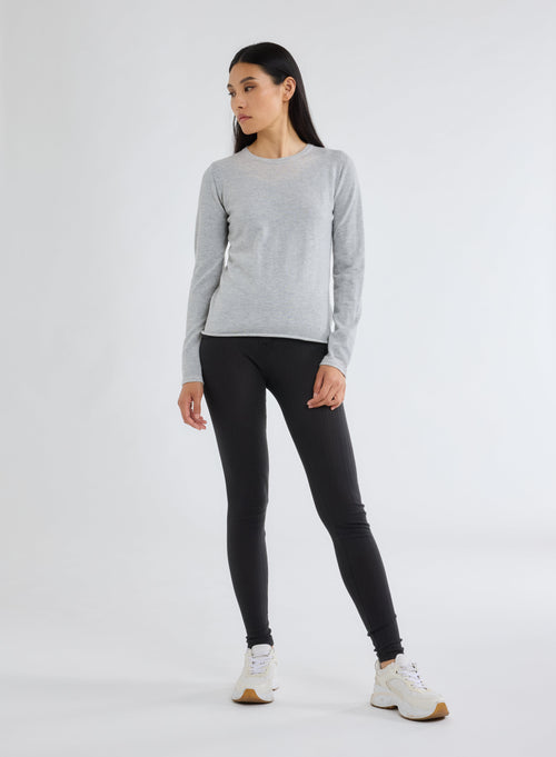 "Round Neck Long Sleeve T-shirt in Cashmere" - MAJESTIC FILATURES