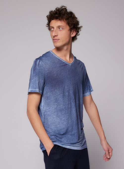 "Short-sleeved V-neck T-shirt in Linen / Elastane" - MAJESTIC FILATURES