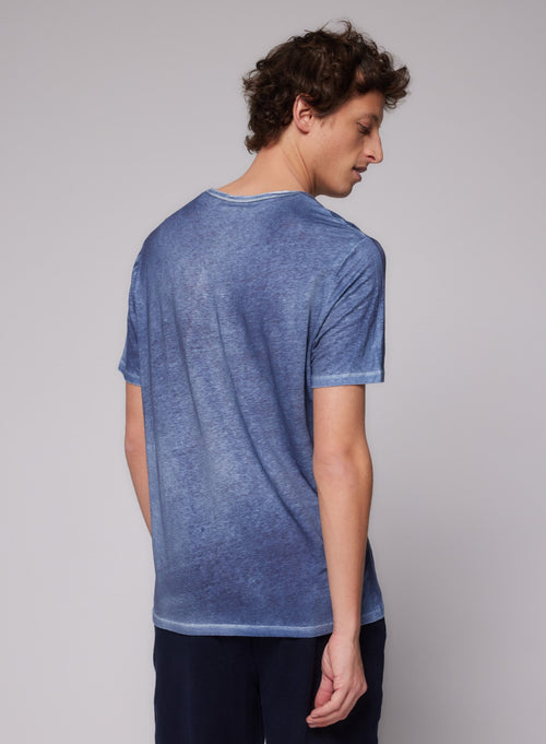 "Short-sleeved V-neck T-shirt in Linen / Elastane" - MAJESTIC FILATURES