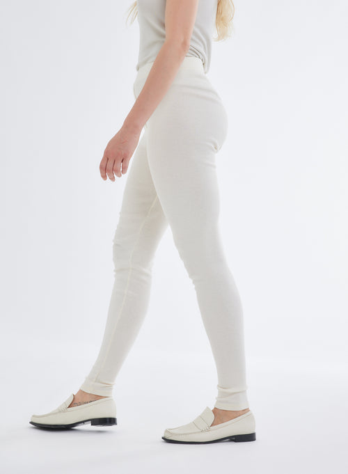 Legging Écru Côtelé avec Boutons en Coton Organique - MAJESTIC FILATURES