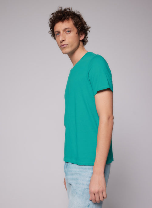 "Short-sleeved V-neck T-shirt in Cotton" - MAJESTIC FILATURES